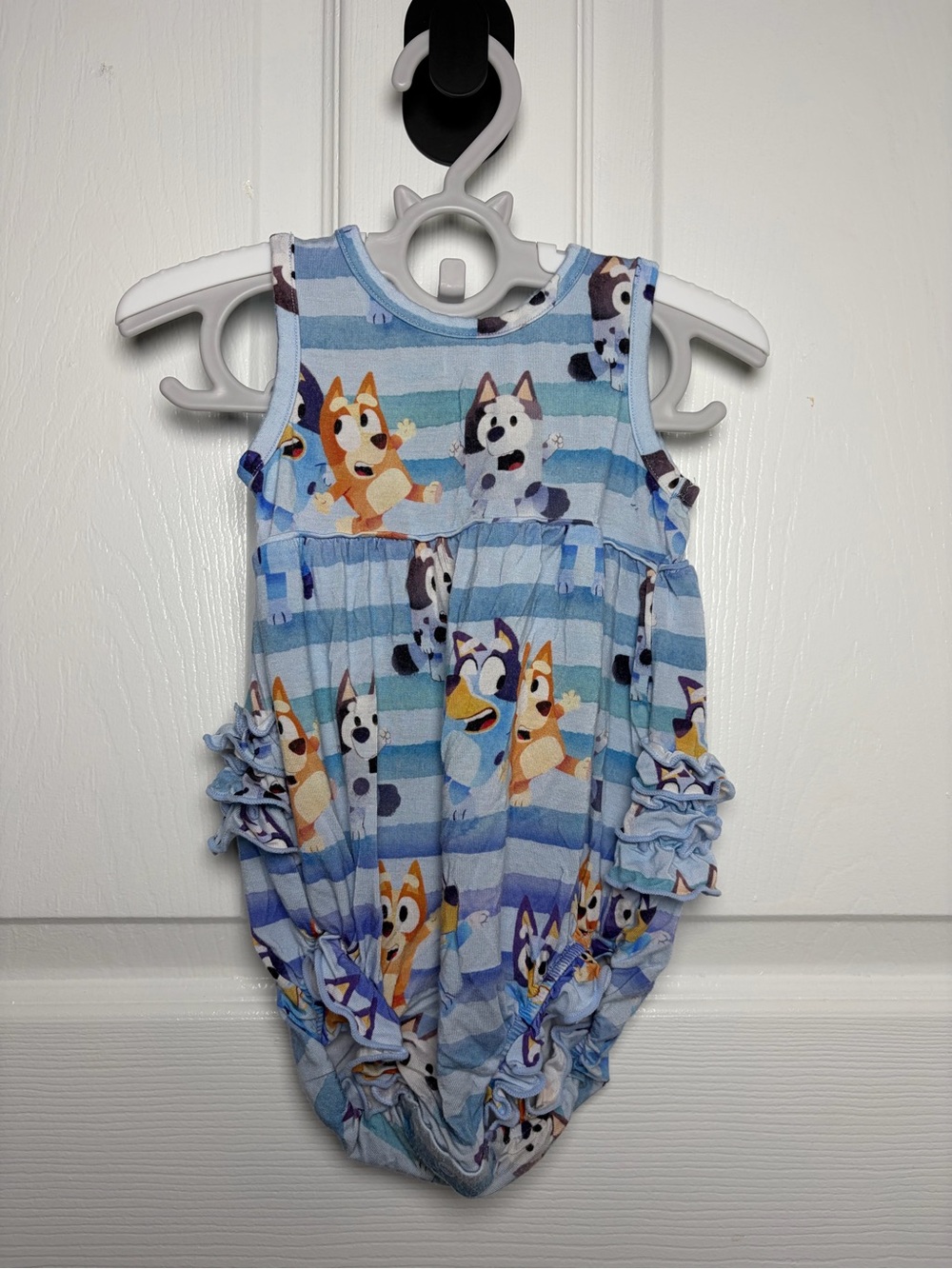 Little Sleepies Bluey Dance All Day Bubble Romper 3-6M Bamboo